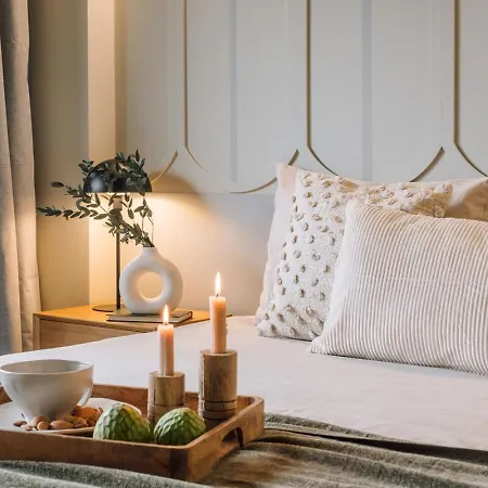 Falesia - 1 Bedroom And Parking In Santo Antonio * Лиссабон